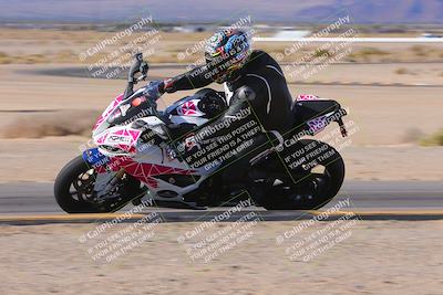 media/Dec-10-2023-SoCal Trackdays (Sun) [[0ce70f5433]]/Turn 9 Inside Set 2 (1115am)/